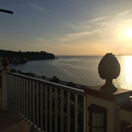 La Marinette Apartman Tropea Kültér fotó