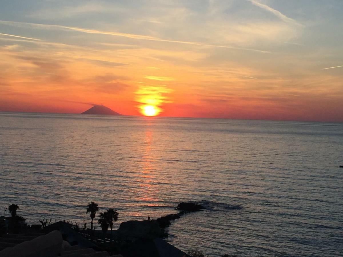 La Marinette Apartman Tropea Kültér fotó