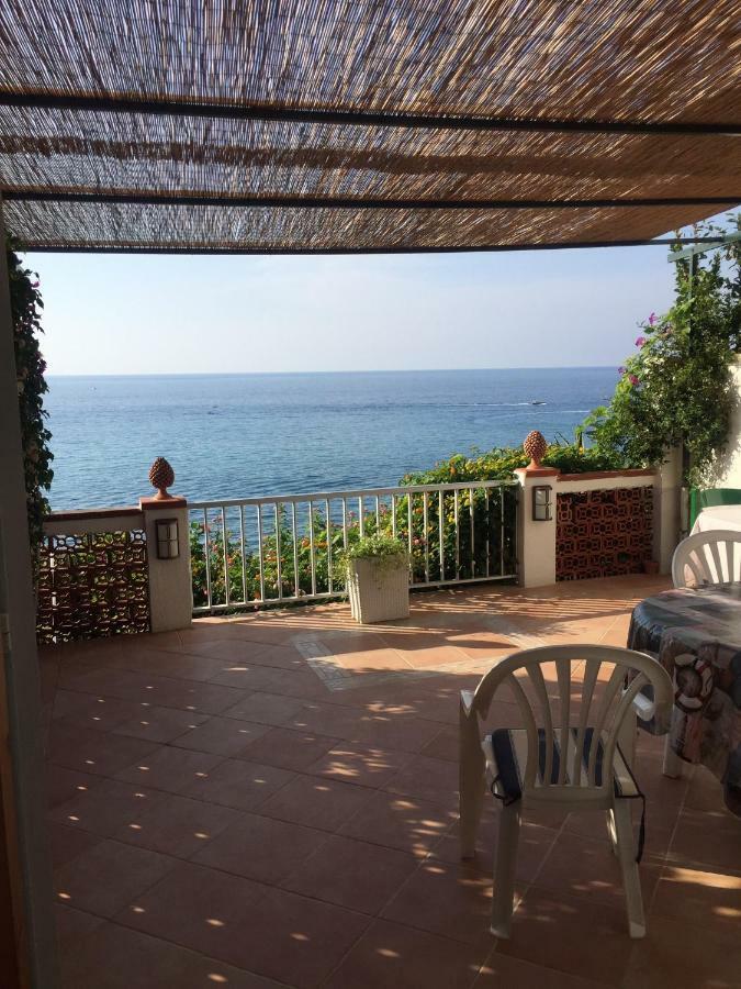 La Marinette Apartman Tropea Kültér fotó