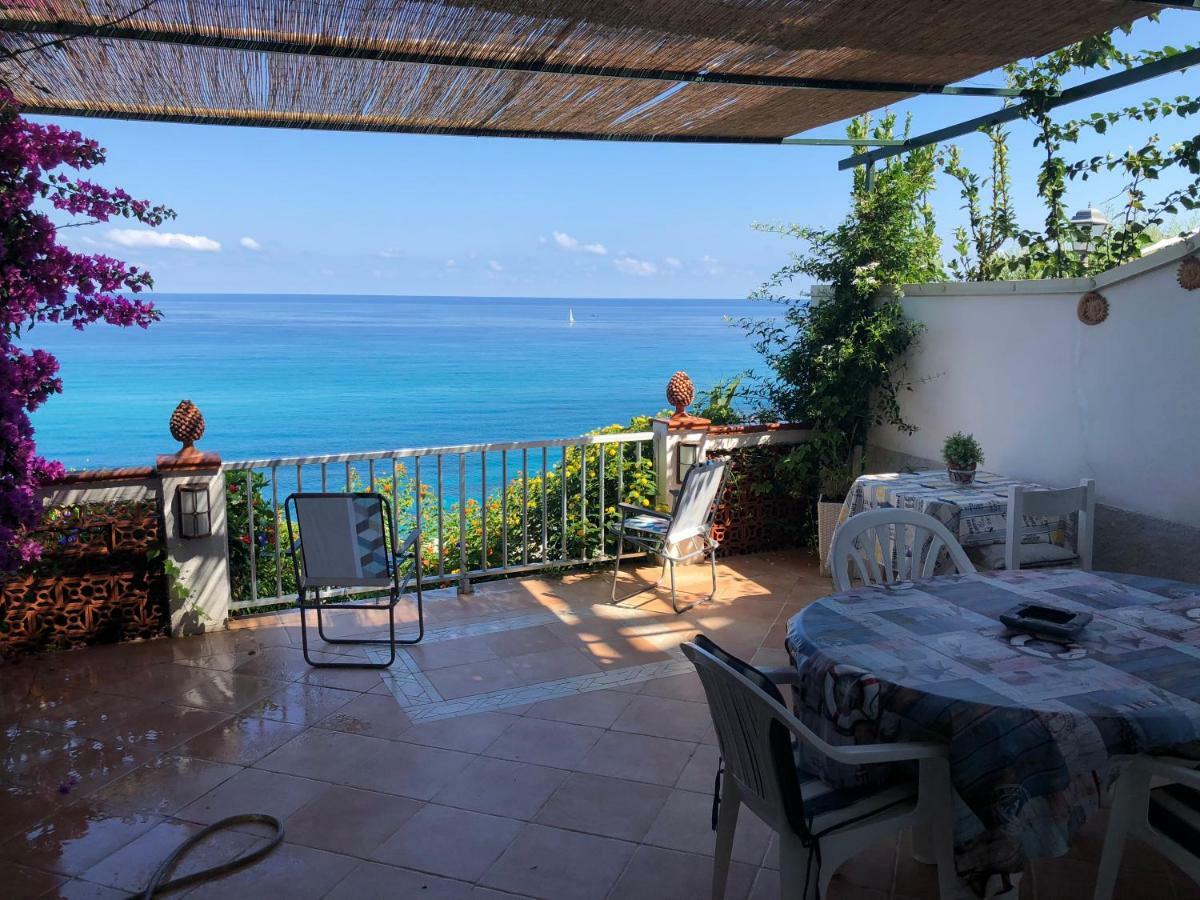 La Marinette Apartman Tropea Kültér fotó